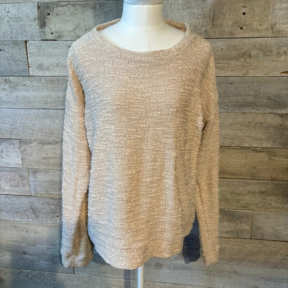 🛍️3/$30 Marc New York performance women's beige sweater in size medium